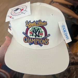 Vintage with tags Yankees hat